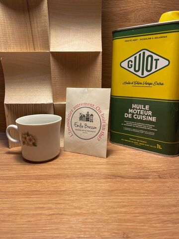 Vous prendrez bien une tasse de thé ? Vous prendrez bien une tasse de thé ?