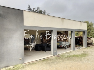 MAISON DE FAMILLE PISCINE ET GRAND TERRAIN A MONTANS 