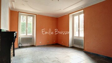 Ensemble d'investissement à CADALEN