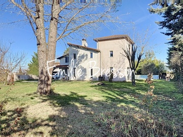 MAISON FAMILIALE AVEC TRES BELLE VUE