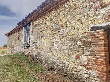 BELLE GRANGE DE 235 M²