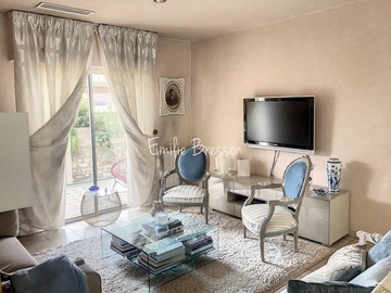 Très bel appartement de 136 m² avec grande terrasse de 42m².