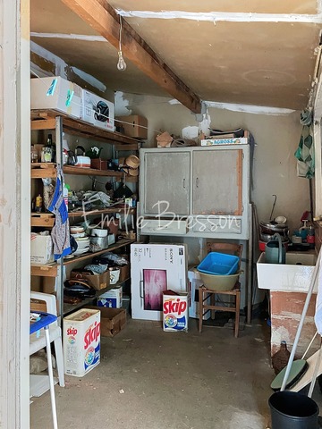 JOLIE MAISON DE QUARTIER A RAFRAICHIR