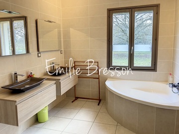 MAISON ANNEES 80 DE 116 M² AVEC 1900 M² DE TERRAIN