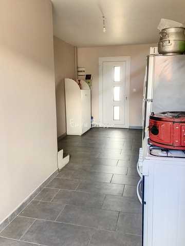 MAISON DE QUARTIER DE 100 M²AVEC 65 M² DE TERRASSES