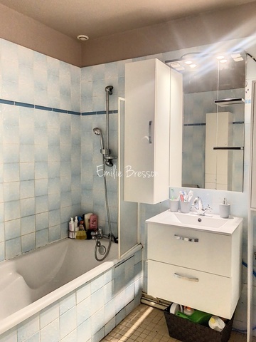 MAISON DE QUARTIER DE 100 M²AVEC 65 M² DE TERRASSES