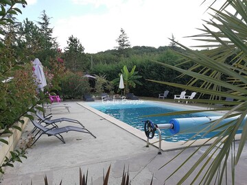 CASTELNAU DE MONTMIRAL - Propriété de 375 m2