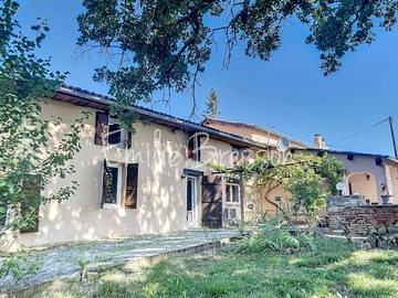BELLE MAISON DE CAMPAGNE AVEC GITE INDEPENDANT