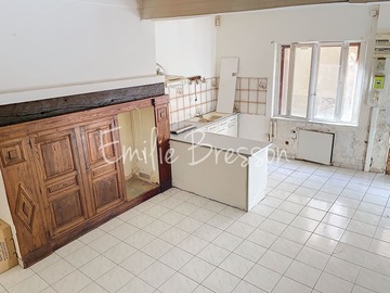 MAISON DE VILLAGE DE 88 M² SANS JARDIN